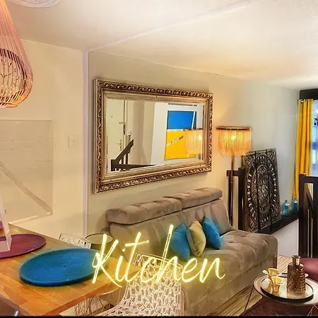 Duplex With Sauna City- Center Cathedrale Apartmán *